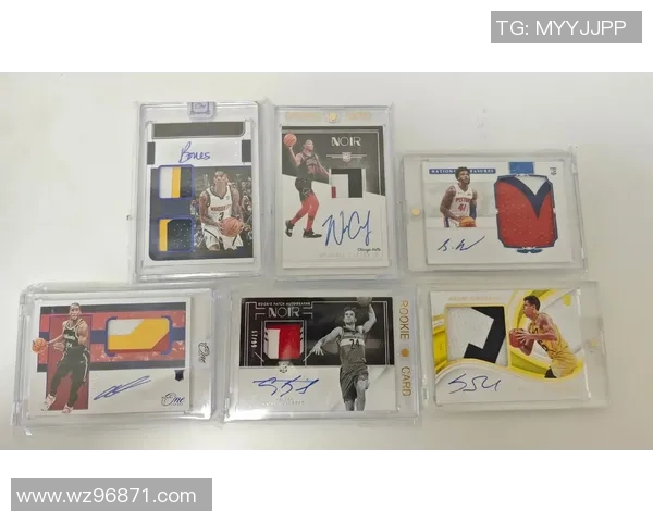 帕尼尼球星卡足球经典款全新揭晓收藏价值与热门球员深度解析